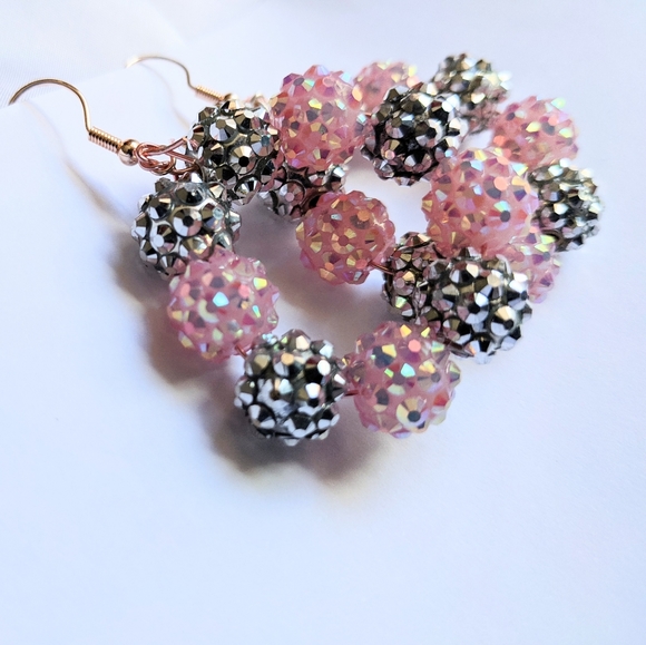 Pink and silver shimmer look - Picture 3 of 4